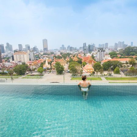 Glow Park Hotel Grand Royal Palace Phnom Penh Bagian luar foto